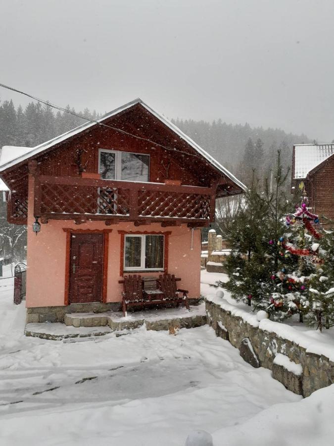 Holiday Home Melodiya Karpat Yaremche Exterior photo